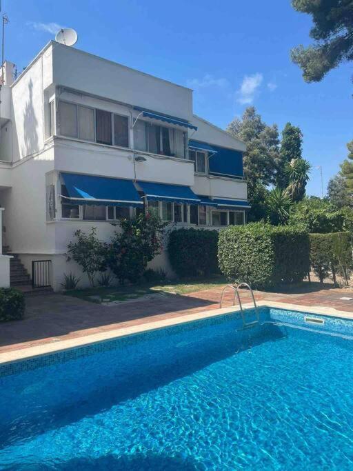 Miniloft Con Piscina Caminando A La Playa Lejlighed Tarragona Eksteriør billede